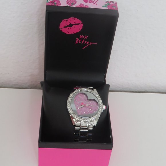 (#T-1) Betsey Johnson Glitter Heart w/ Rhinestone Women\'s Watch